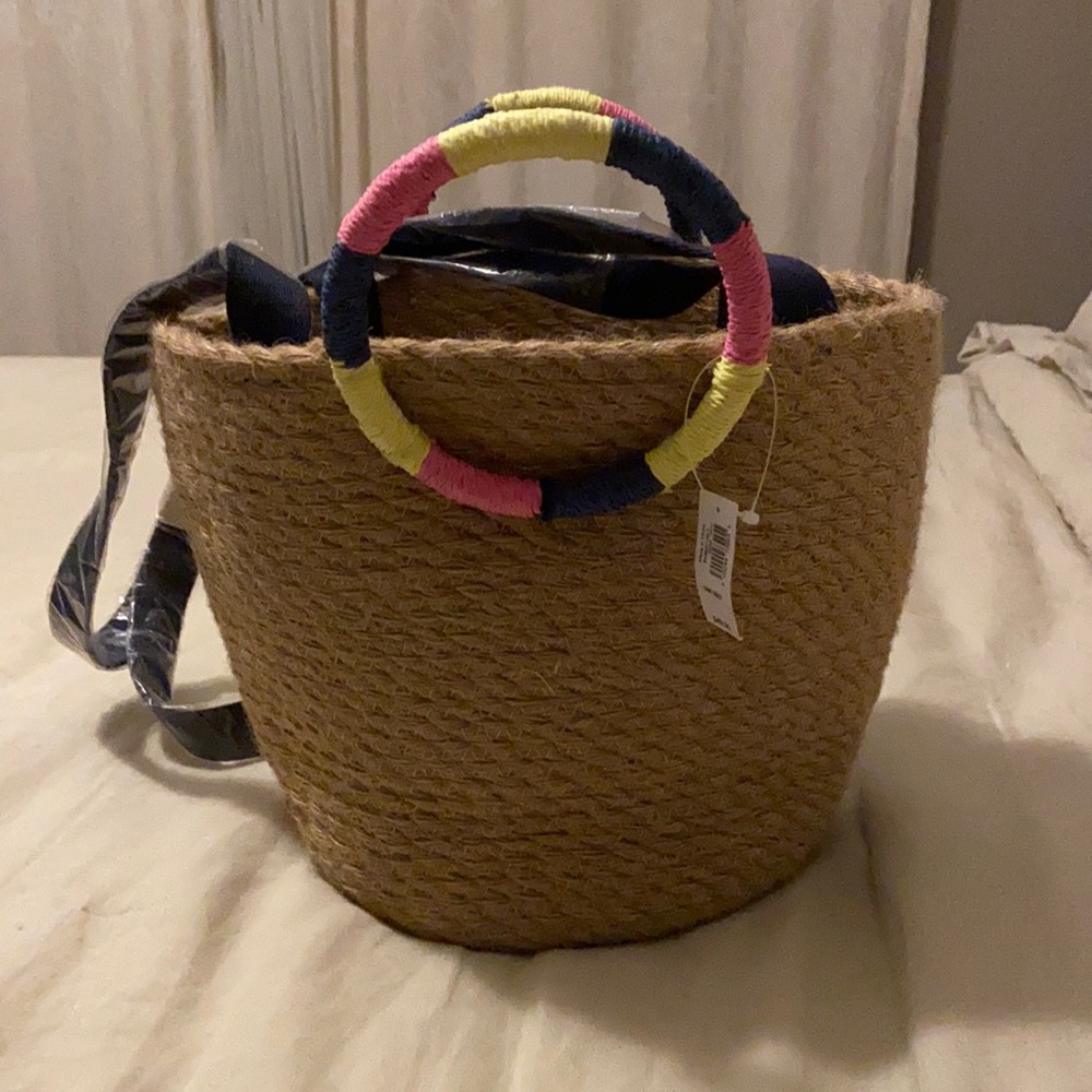 NWT GAP jute satchel purse.